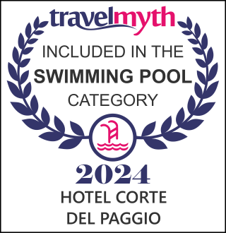 swimming pool hotels in Italy