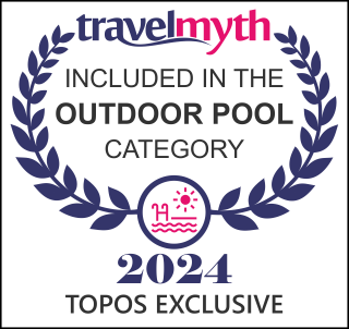 hotel with outdoor pool in Santorini